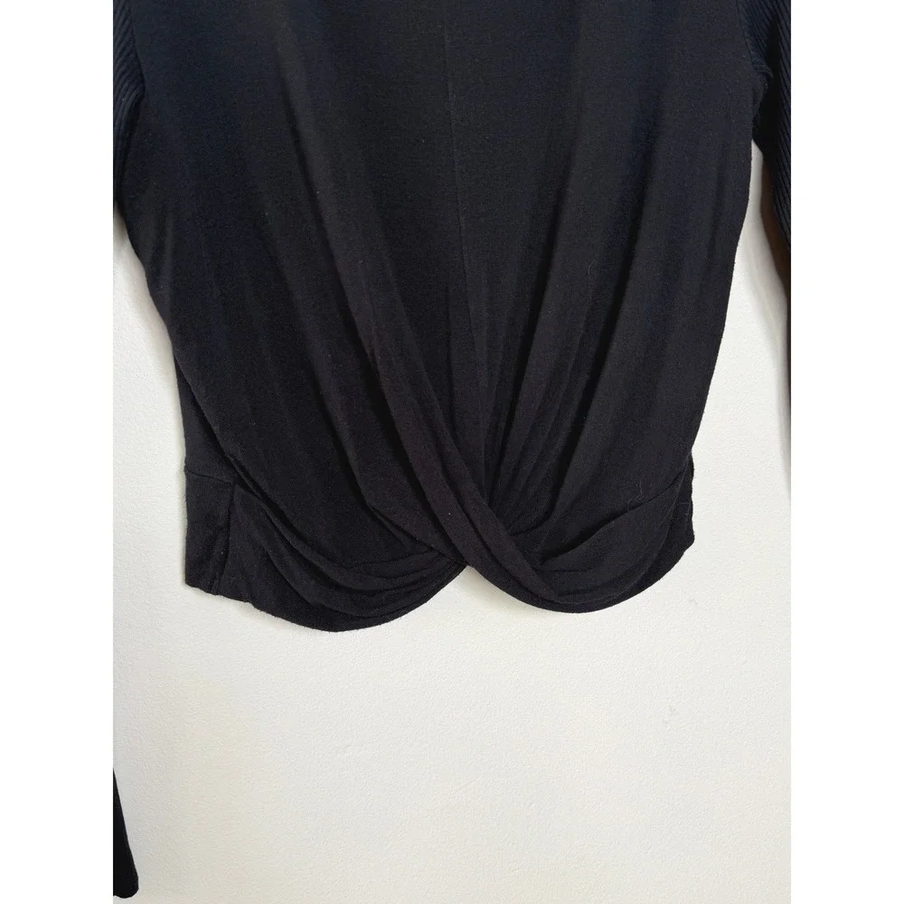 Alo Yoga Long Sleeve Top Women S Black Ribbed Twist Front Athleisure Balletcore‎